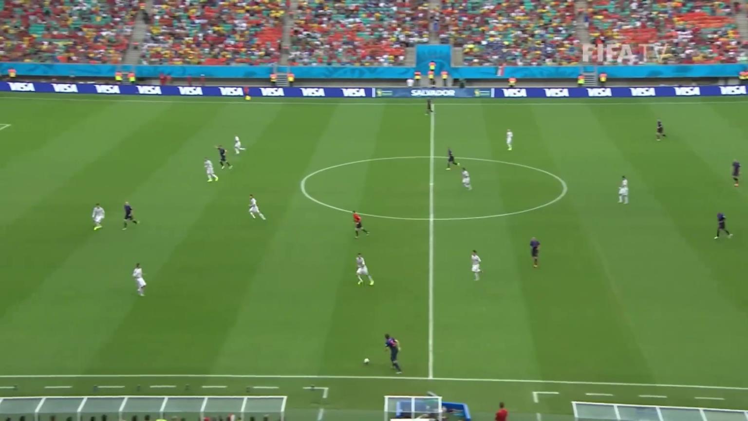 聽說范將軍是因為不會停球才選擇直接打門的